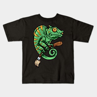 chameleon holding brush Kids T-Shirt